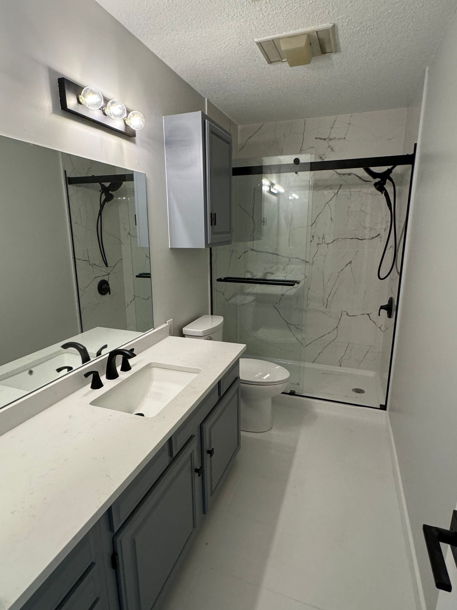 Tulsa area bathroom remodel, renovated bathroom, construction, Tulsa, OK