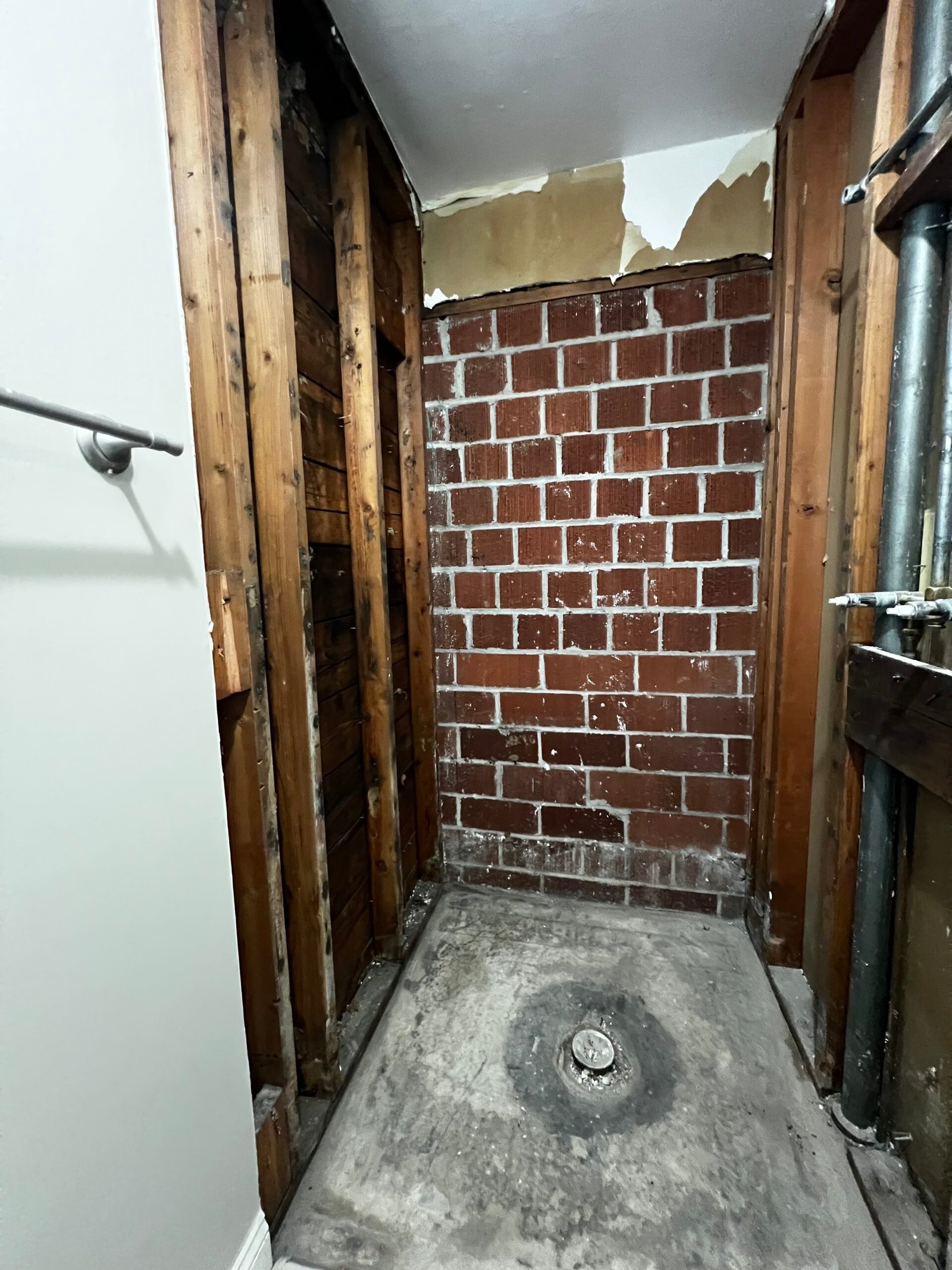 Knockout property services general contracting tulsa area renovation remodeling handyman